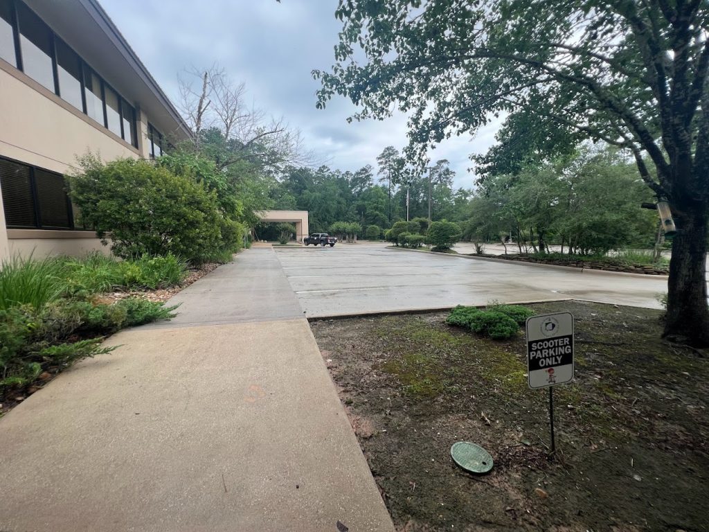 Commercial Pressure Washing